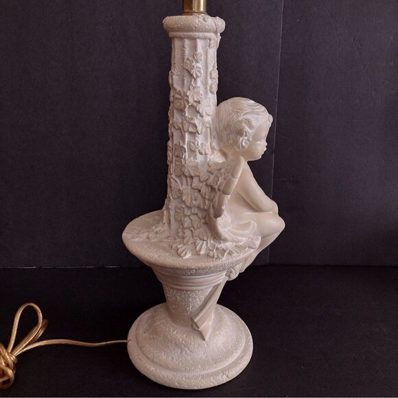 Vtg Underwriters Laboratories Portable Table Lamp Cream Cherub Sitting Plaster? - Picture 8 of 14